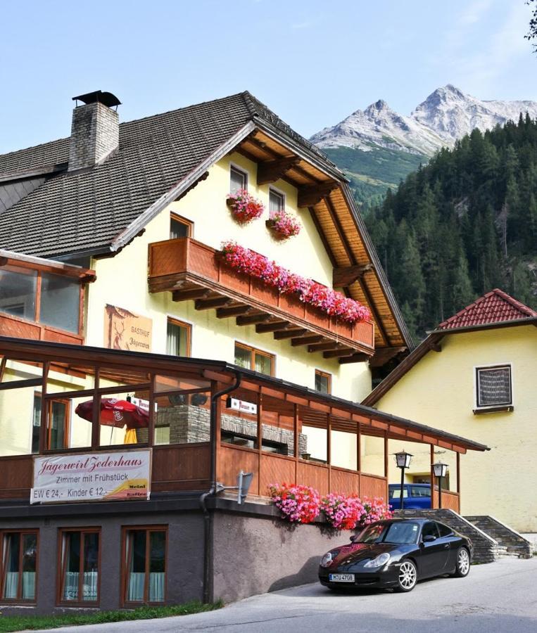 Gasthof Jaegerwirt Zederhaus Exterior photo